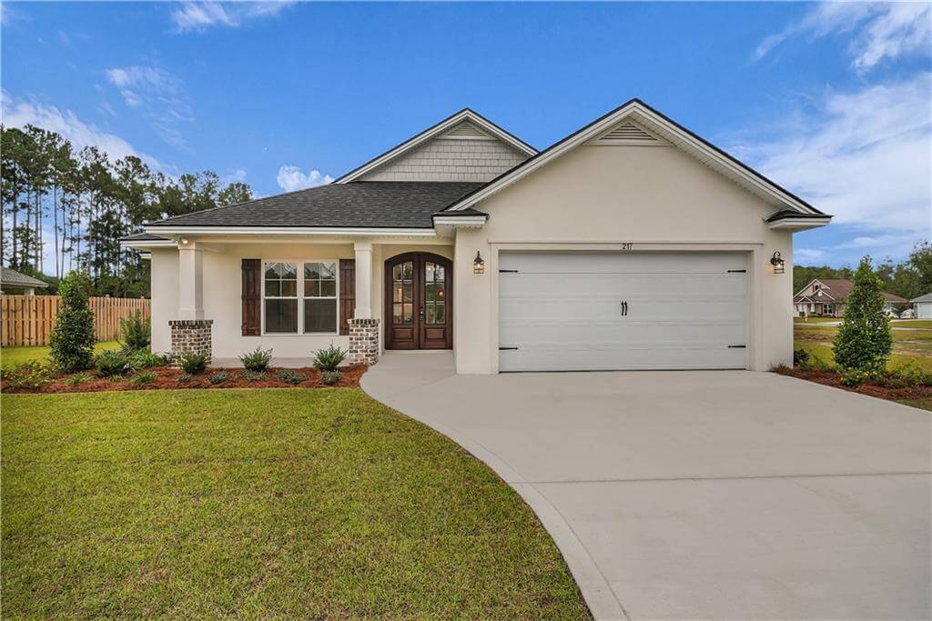 217 Sweetwater Front